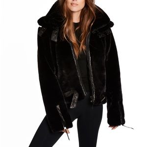 Nwt Sam Faux Fur Penelope Jacket 